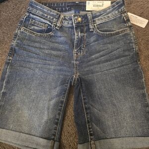 Women's Blue Denim Burmuda Shorts